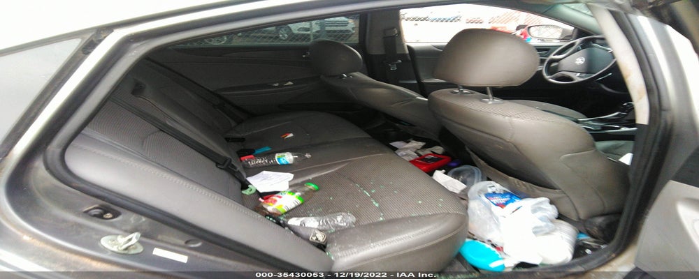 5NPEC4AC8BH156953 2011 HYUNDAI SONATA photo no. 8