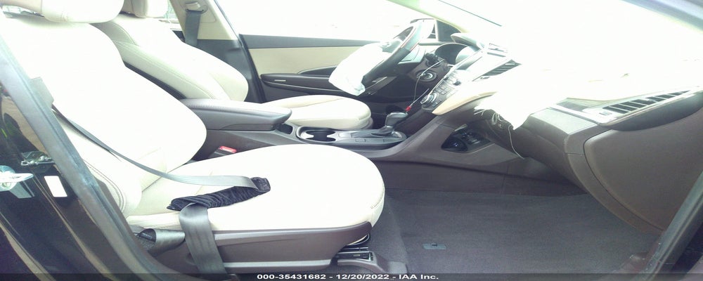5XYZU3LB7HG383919 2017 HYUNDAI SANTA FE SPORT photo no. 5
