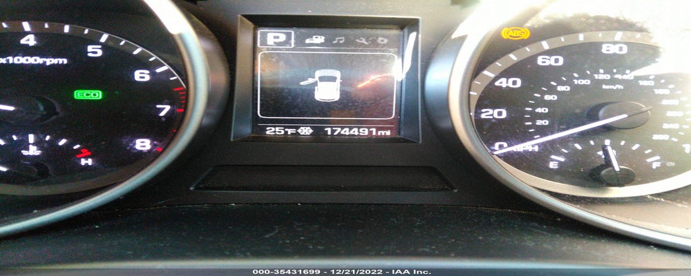 KM8SMDHF5HU200983 2017 HYUNDAI SANTA FE photo no. 7