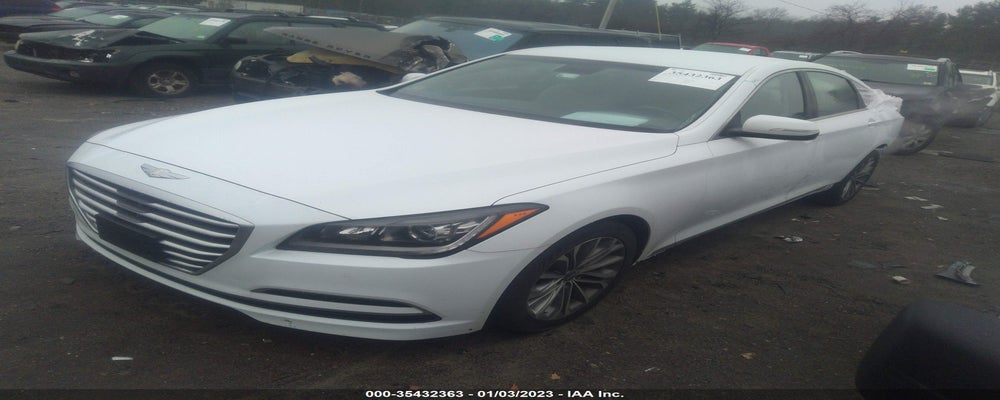 KMHGN4JE8FU031057 2015 HYUNDAI GENESIS photo no. 2