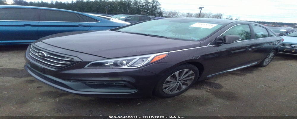 5NPE34AF4FH022084 2015 HYUNDAI SONATA photo no. 2