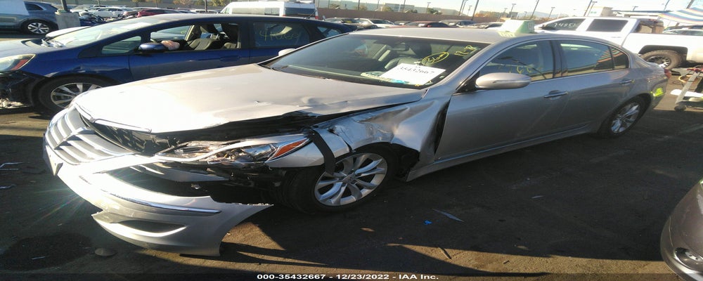 KMHGC4DD9CU179299 2012 HYUNDAI GENESIS photo no. 2