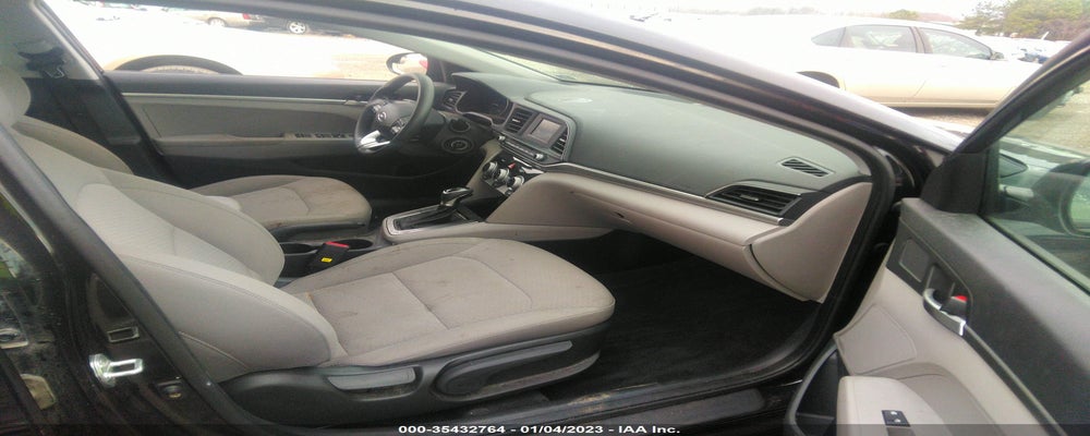 KMHD74LF6KU817811 2019 HYUNDAI ELANTRA photo no. 5