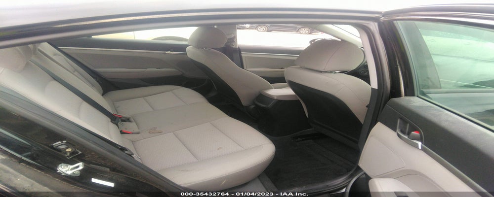KMHD74LF6KU817811 2019 HYUNDAI ELANTRA photo no. 8