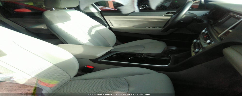 5NPE34AF9JH631891 2018 HYUNDAI SONATA photo no. 5