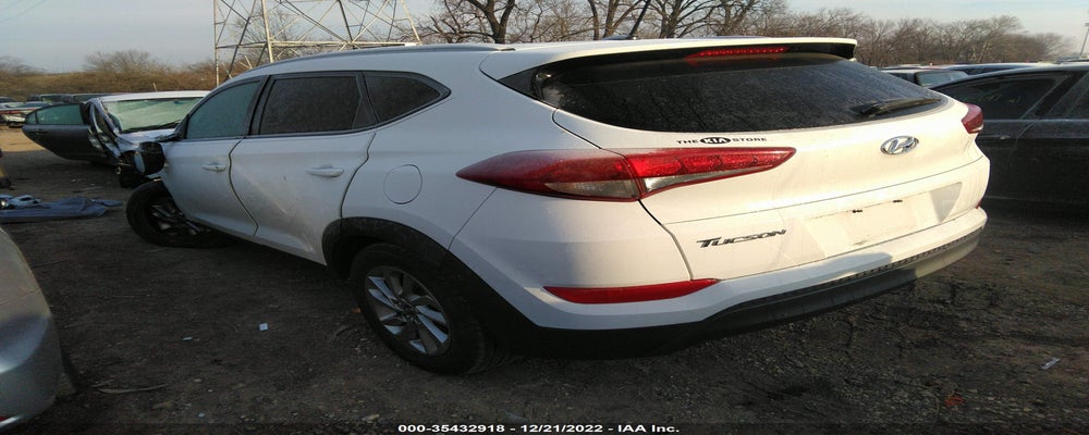 KM8J33A48HU352676 2017 HYUNDAI TUCSON photo no. 3