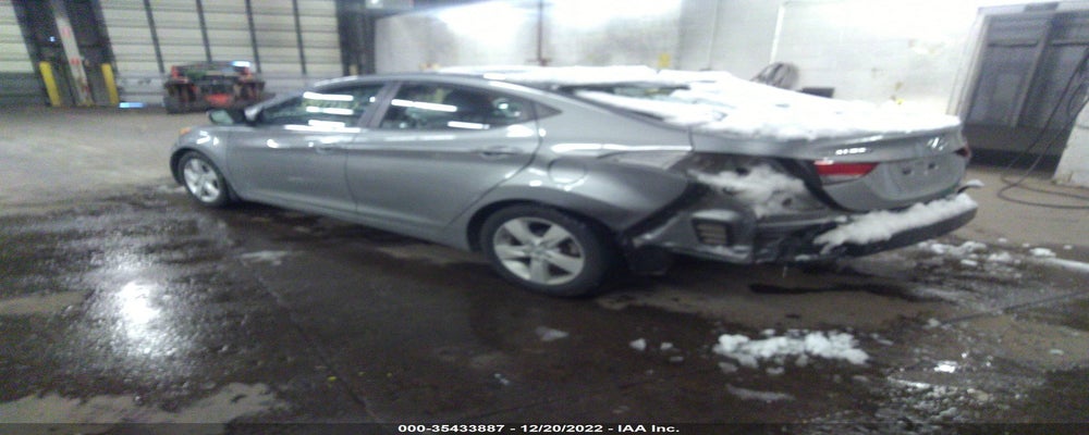 KMHDH4AE0GU492880 2016 HYUNDAI ELANTRA photo no. 3