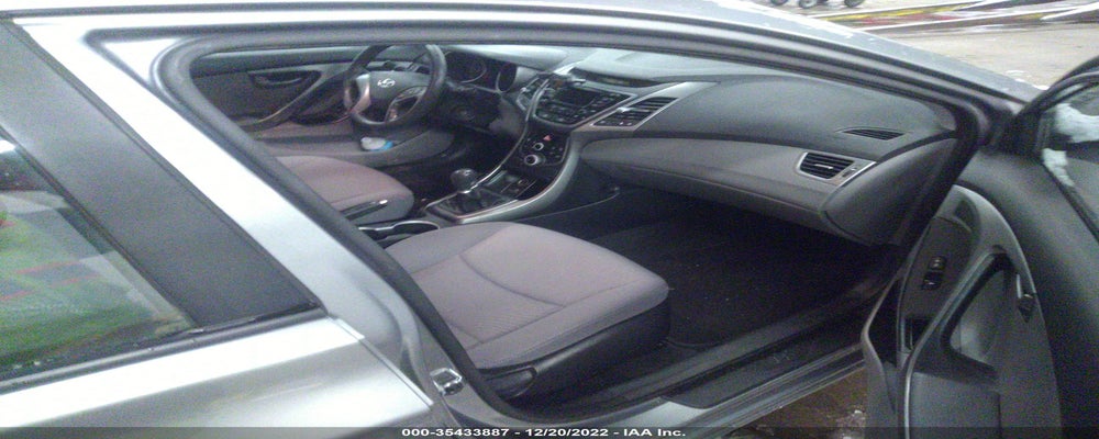 KMHDH4AE0GU492880 2016 HYUNDAI ELANTRA photo no. 5