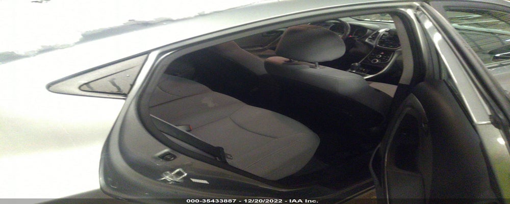 KMHDH4AE0GU492880 2016 HYUNDAI ELANTRA photo no. 8