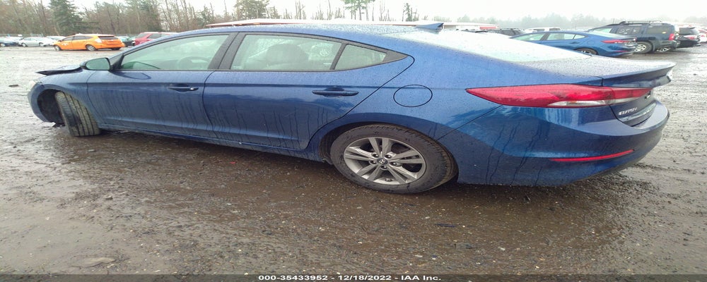5NPD84LF3JH315607 2018 HYUNDAI ELANTRA photo no. 3