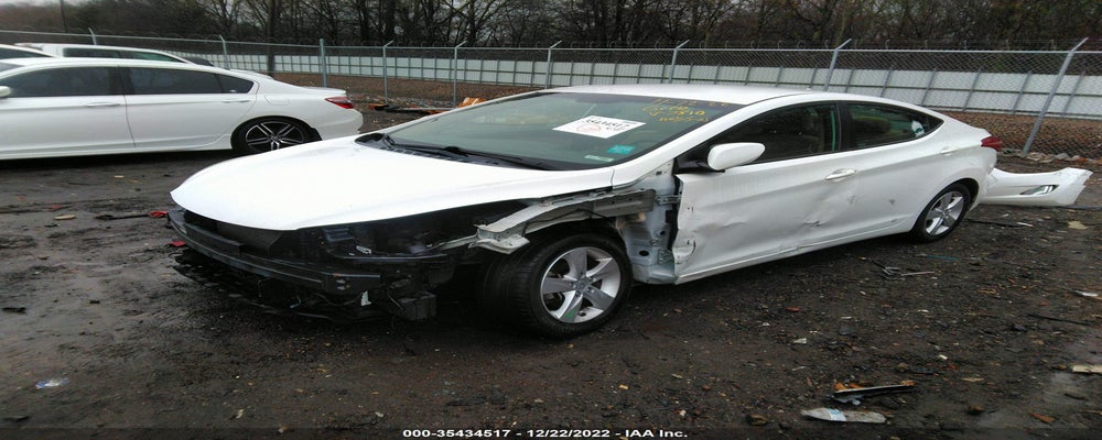 5NPDH4AE1DH177810 2013 HYUNDAI ELANTRA photo no. 2