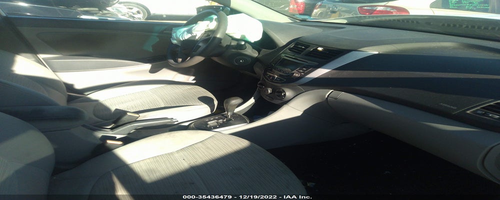 KMHCT4AE3HU233800 2017 HYUNDAI ACCENT photo no. 5
