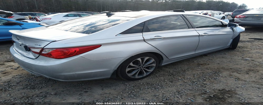 5NPEC4AB4DH595318 2013 HYUNDAI SONATA photo no. 4