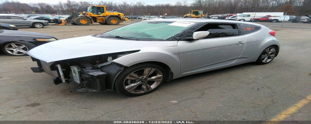 KMHTC6AD7GU304305 2016 HYUNDAI VELOSTER photo no. 2