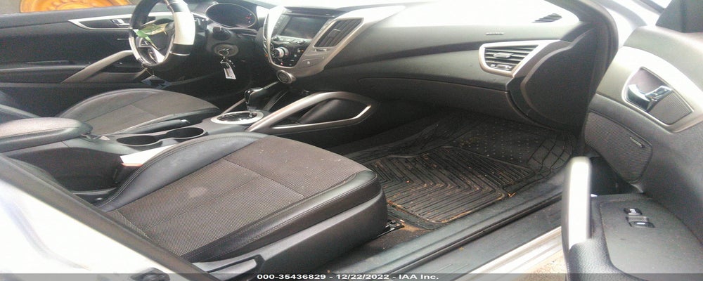KMHTC6AD7GU304305 2016 HYUNDAI VELOSTER photo no. 5