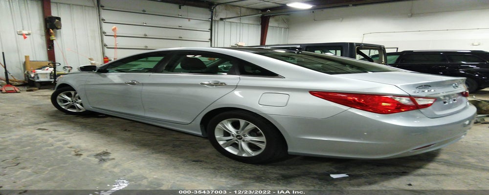 5NPEC4AC2CH442377 2012 HYUNDAI SONATA photo no. 3