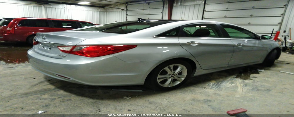 5NPEC4AC2CH442377 2012 HYUNDAI SONATA photo no. 4