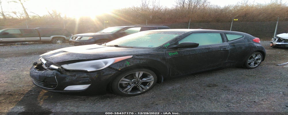 KMHTC6AD3HU322804 2017 HYUNDAI VELOSTER photo no. 2