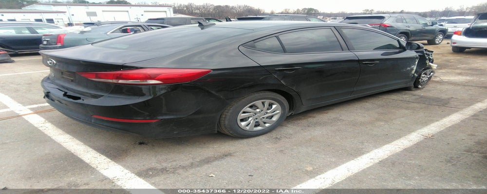 KMHD74LF1HU372161 2017 HYUNDAI ELANTRA photo no. 4