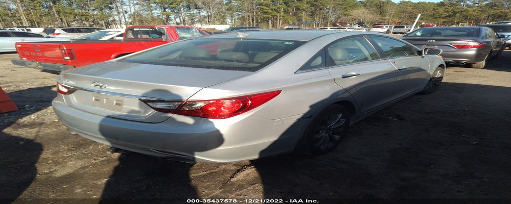 5NPEC4AC0CH366657 2012 HYUNDAI SONATA photo no. 4
