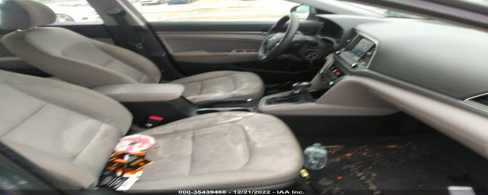KMHD84LF4HU062924 2017 HYUNDAI ELANTRA photo no. 5