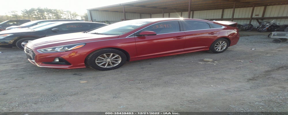 5NPE24AF3JH620162 2018 HYUNDAI SONATA photo no. 2
