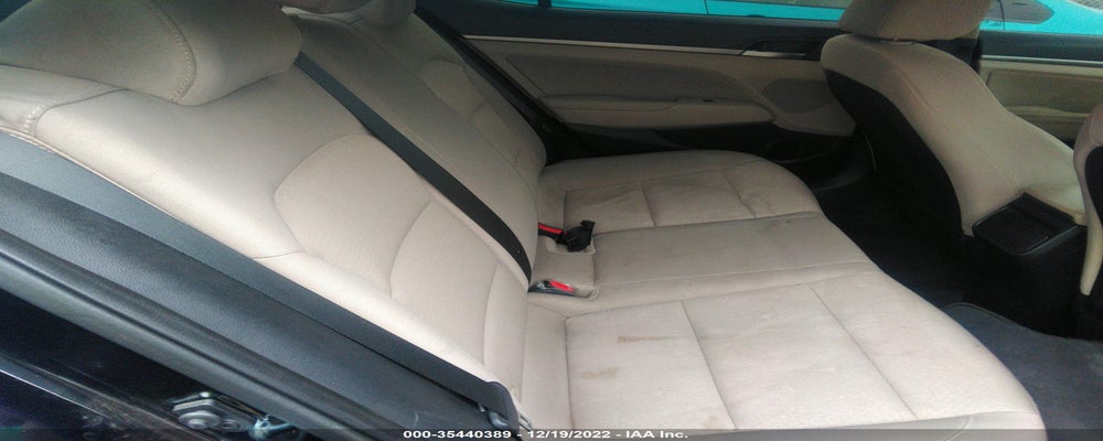 5NPD84LF6HH016400 2017 HYUNDAI ELANTRA photo no. 8