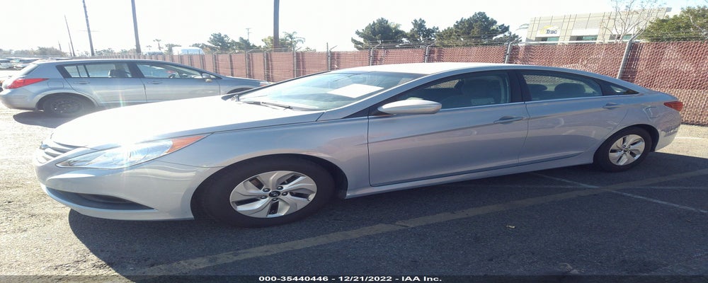 5NPEB4AC8EH816366 2014 HYUNDAI SONATA photo no. 2