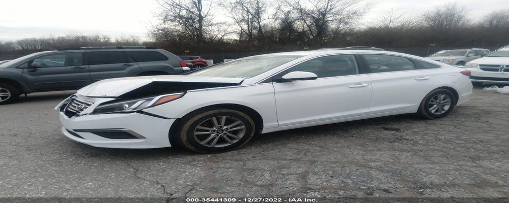 5NPE24AF3F0000000 2015 HYUNDAI SONATA photo no. 2