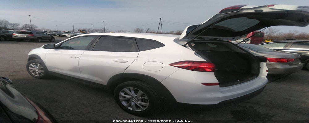 KM8J2CA45MU302881 2021 HYUNDAI TUCSON photo no. 3