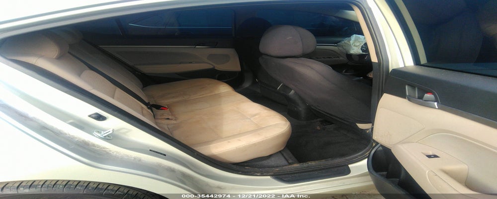 5NPD84LF4HH057365 2017 HYUNDAI ELANTRA photo no. 8