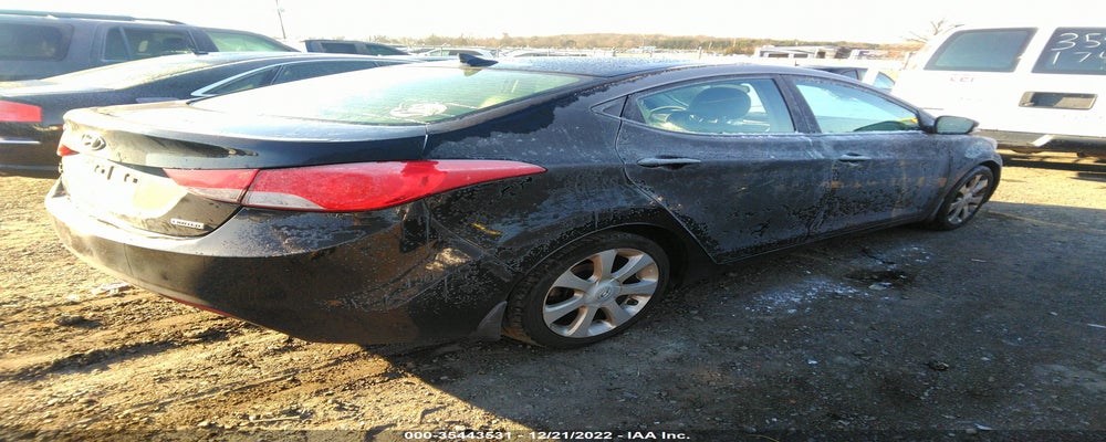 5NPDH4AE6DH424612 2013 HYUNDAI ELANTRA photo no. 4
