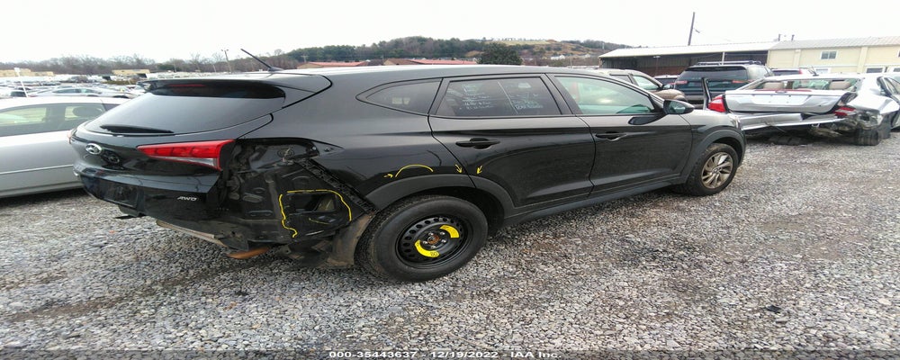 KM8J2CA46JU657263 2018 HYUNDAI TUCSON photo no. 4