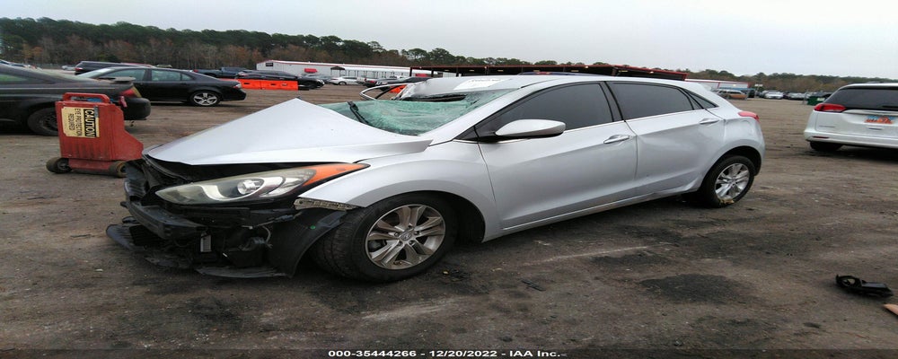 KMHD35LHXFU237602 2015 HYUNDAI ELANTRA GT photo no. 2