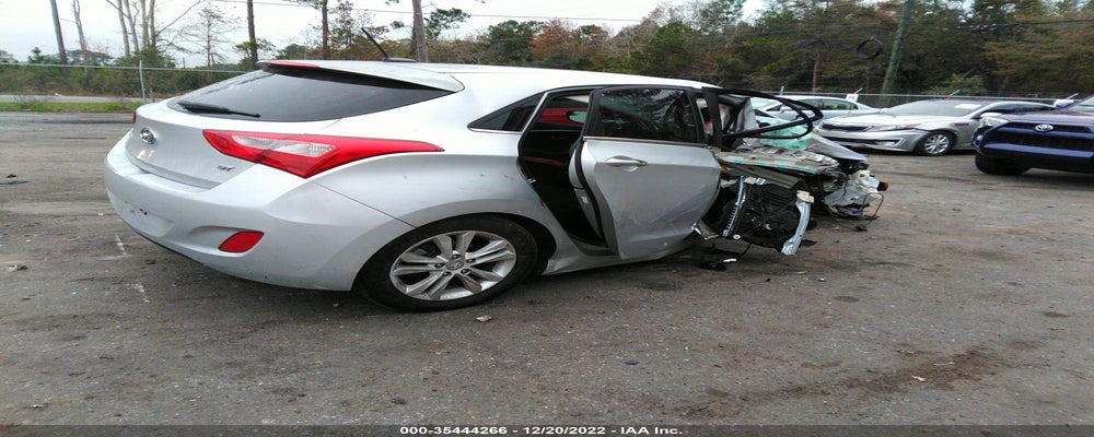 KMHD35LHXFU237602 2015 HYUNDAI ELANTRA GT photo no. 4