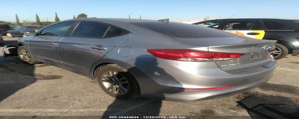 5NPD84LF4HH181569 2017 HYUNDAI ELANTRA photo no. 3