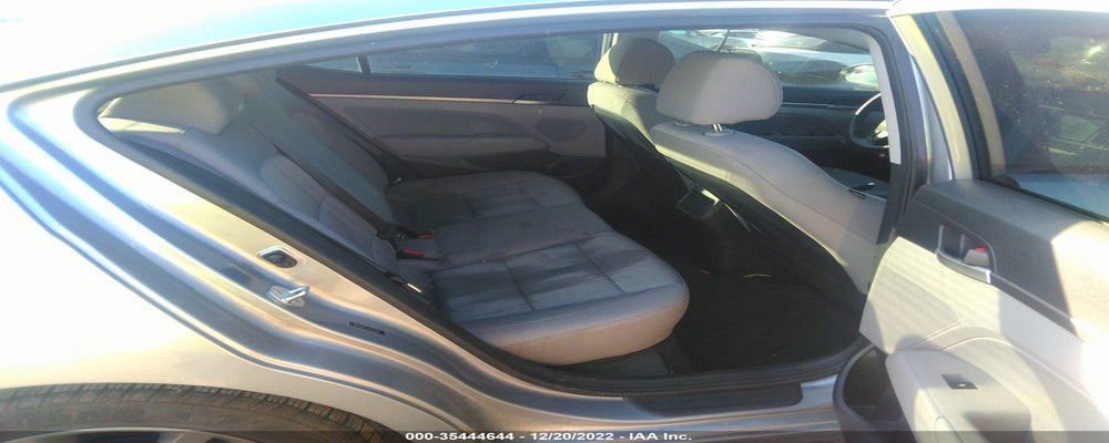 5NPD84LF4HH181569 2017 HYUNDAI ELANTRA photo no. 8