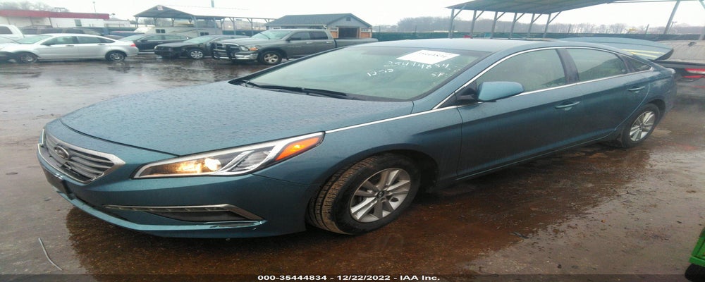 5NPE24AF0FH220695 2015 HYUNDAI SONATA photo no. 2