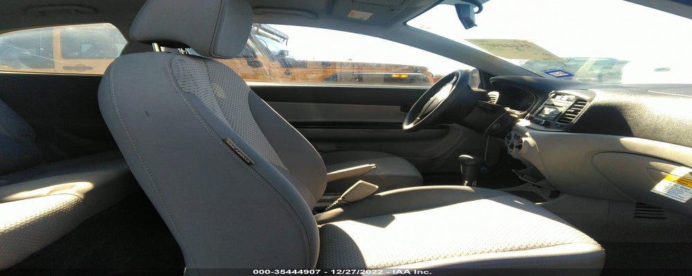 KMHCM3AC0AU185684 2010 HYUNDAI ACCENT photo no. 5