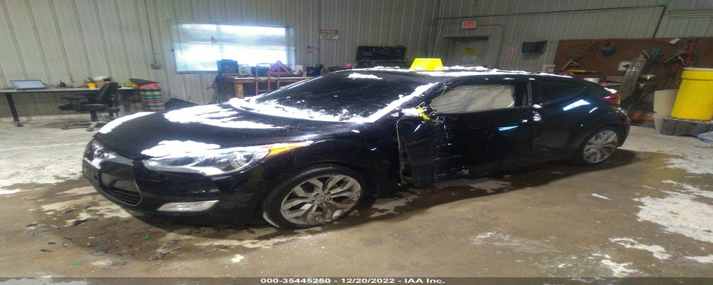 KMHTC6AD3CU055642 2012 HYUNDAI VELOSTER photo no. 2