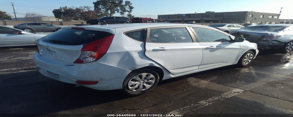 KMHCT5AE5GU281044 2016 HYUNDAI ACCENT photo no. 4