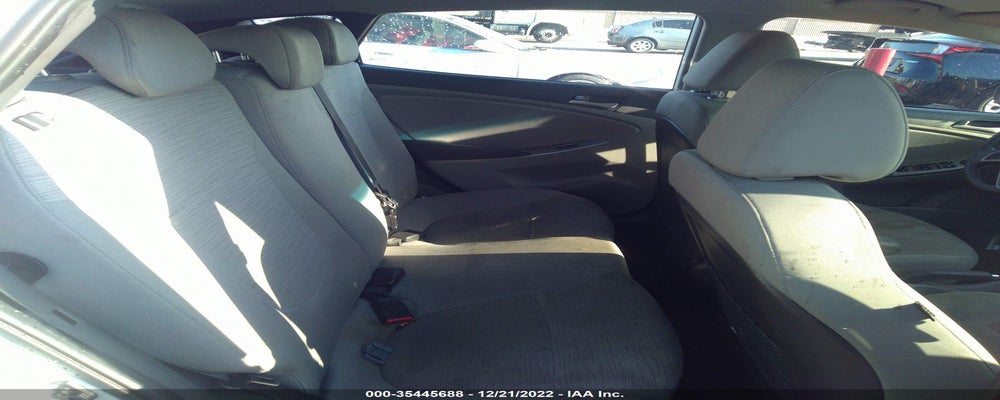 KMHCT5AE5GU281044 2016 HYUNDAI ACCENT photo no. 8
