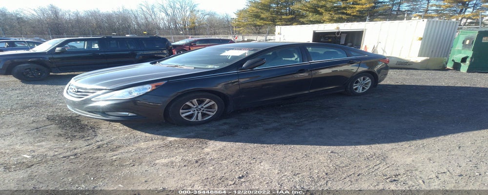 5NPEB4AC3DH795599 2013 HYUNDAI SONATA photo no. 2
