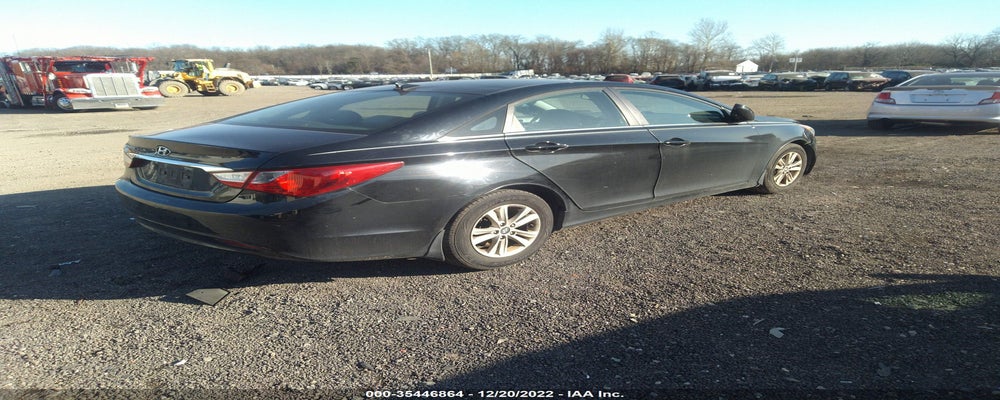 5NPEB4AC3DH795599 2013 HYUNDAI SONATA photo no. 4