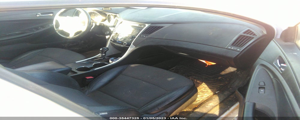 5NPEC4AB2CH430527 2012 HYUNDAI SONATA photo no. 5