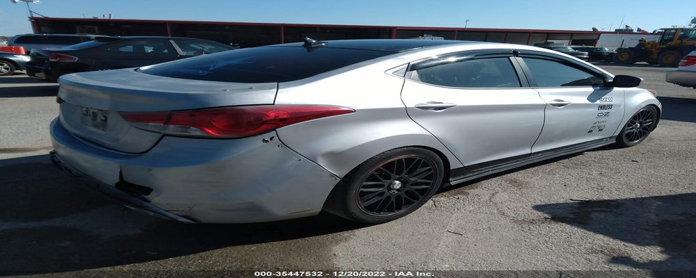 5NPDH4AE8DH283610 2013 HYUNDAI ELANTRA photo no. 4