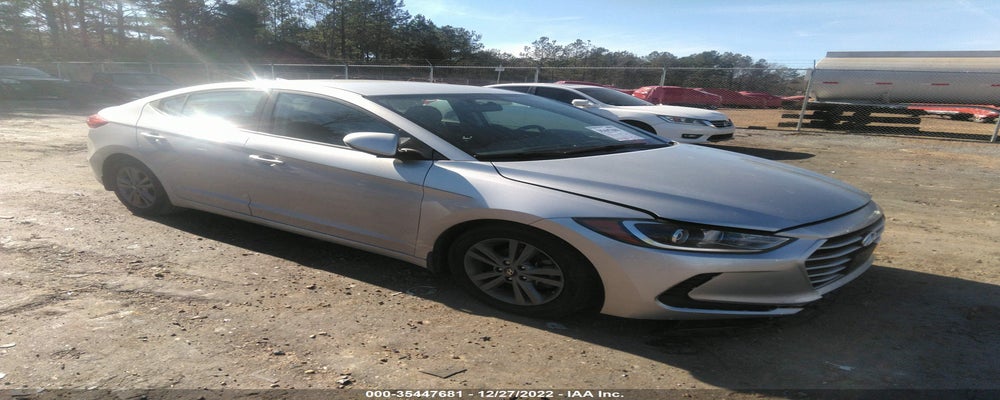 5NPD84LF4JH357641 2018 HYUNDAI ELANTRA photo no. 2