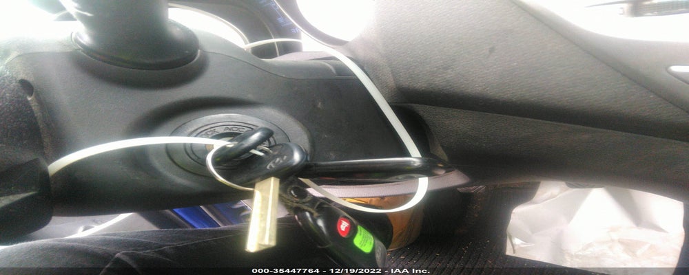 KMHTC6AD2CU083223 2012 HYUNDAI VELOSTER photo no. 11