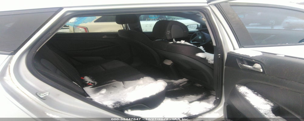 KM8J23A42JU751804 2018 HYUNDAI TUCSON photo no. 8