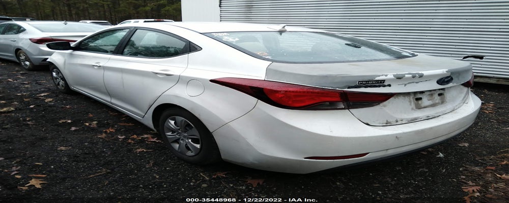 5NPDH4AE4GH770629 2016 HYUNDAI ELANTRA photo no. 3